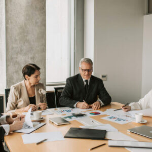 英語の会議についていけない人へ｜発言できない原因と「発言の型・準備」のコツ