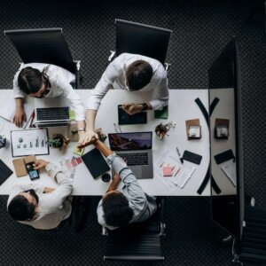 ビジネスで使える英語とは？日常英会話との決定的な違い【ビジネス英語ガイド】