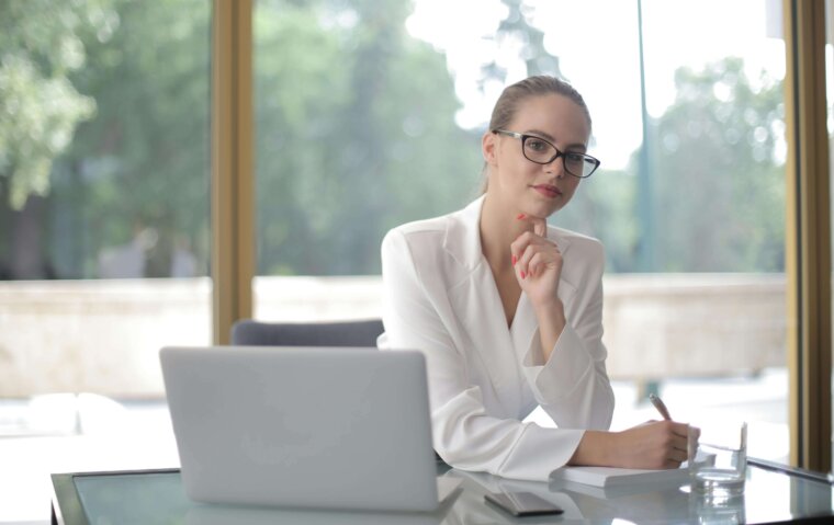 英語は話せるのに伸びない｜遠回りした私が長年の停滞から抜け出せた唯一の方法【中級者ガイド】