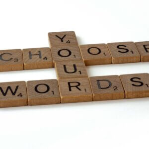 英語フレーズは覚えたのに「次の一言」が出ないのはなぜ？会話が続かない本当の理由